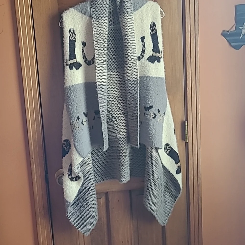Western Vest - Picture 1 of 3